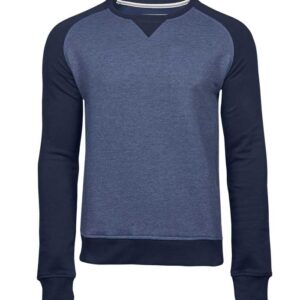 blå sweatshirt