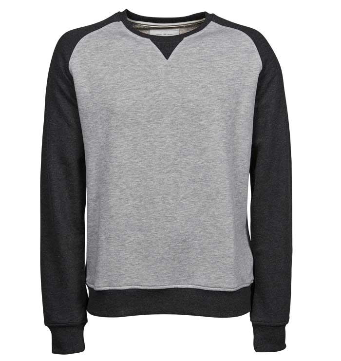 grå sweatshirt