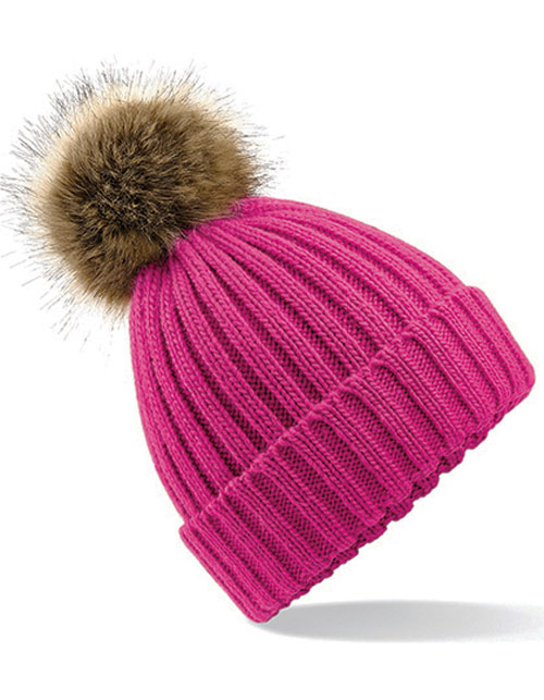 Pink strikhue med kvast