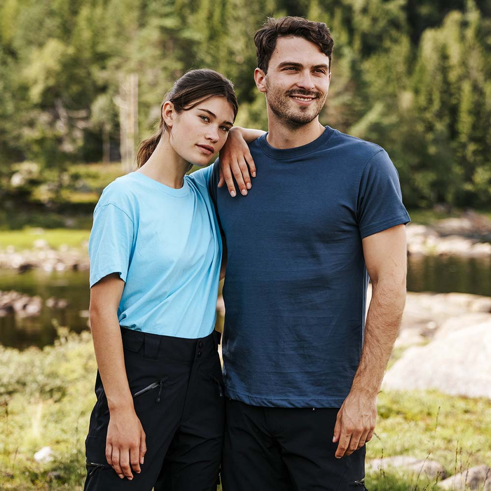 Basic unisex t-shirt